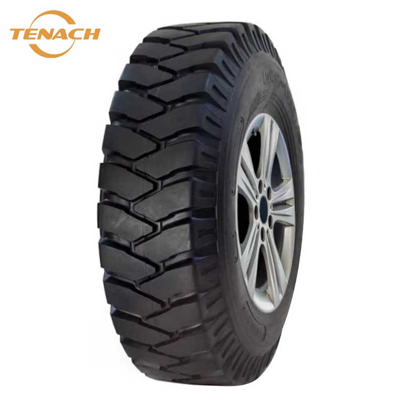 Celebre Brand Wide Base Hunter Trucks tires